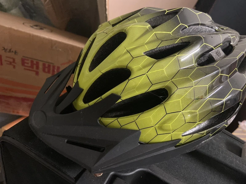 gumtree bike helmet