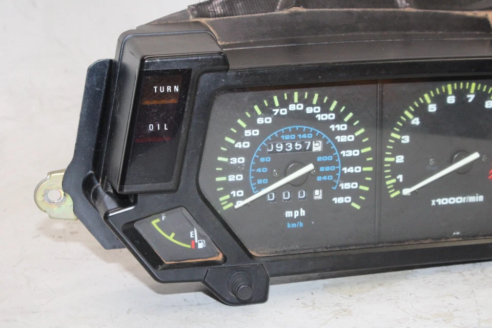 Kawasaki Ninja 600R ZX600C 1995 OEM VELOCÍMETRO MEDIDORES PANEL DE VISUALIZACIÓN Foto 3 de 4