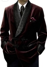 Tuxedo Burgundy Velvet Black Quilted Trim Long Sleeve Men  s Jacket XL New