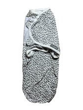 SwaddleMe Swaddle Cheetah Print Size Small/Medium Good Condition