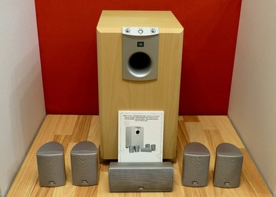 Surround Lautsprechersystem 100W Power Subwoofer'' JBL SCS138 '' 50/100W RMS
