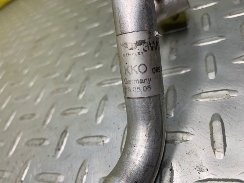 Bentley Continental Flying Spur 2005-2011 OUTER Ac hose