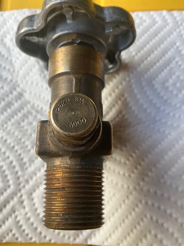 CGA580 SHERWOOD GAS VALVE 3/4 FNPT OUTLET 5000 PSI VINTAGE USA ——--———- NOS NEW - Picture 5 of 6