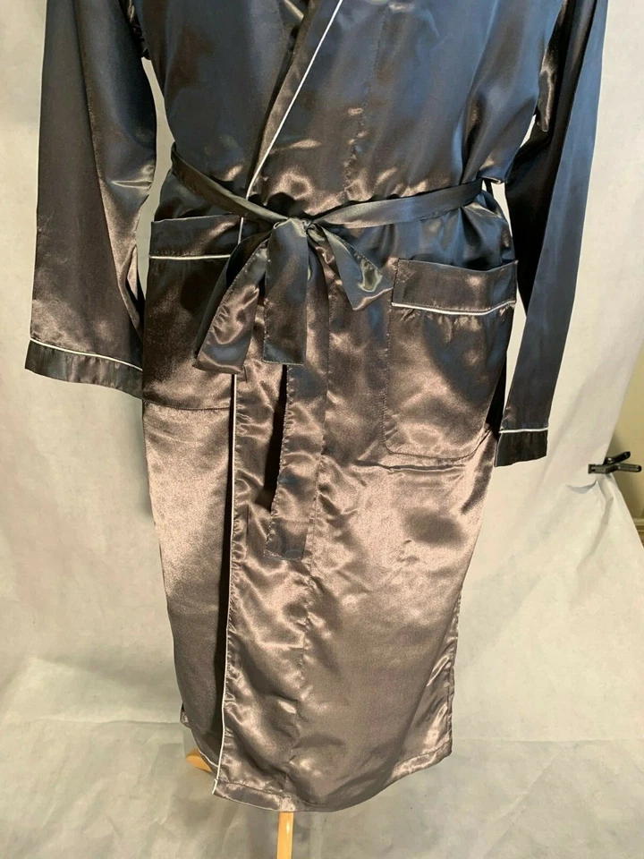 Bata de satén de seda para hombre - Bata gris blanca tubería entrega en 5 días - Vendedor de EE. UU. Foto 4 de 4