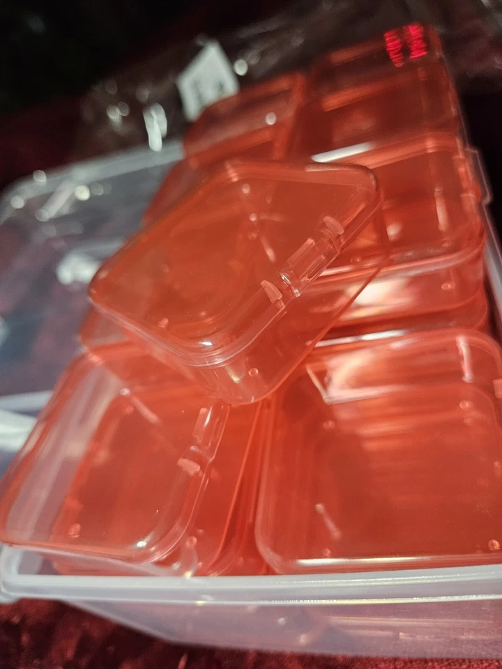 32 compartment organizer storage box 32 removable boxes measure 2"x 2" and " 3/4 - Image 4 of 4