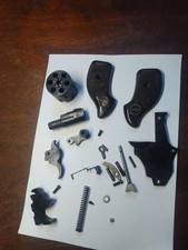 Rohm Rg-14 22lr Revolver Parts Cylinder And Crane Grips Springs Pins 26-334
