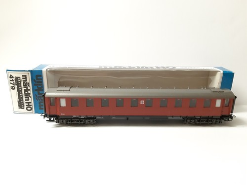 GWA1117 Märklin 4179 Personenwagen 2.Klasse SJ in OVP | Zustand: Gebraucht