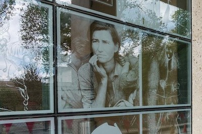 Photo:Austin Texas Harry Ransom Center 2014 Photo Exhibit Window Display