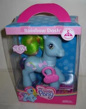 #444 NRFB Hasbro My Little Pony Dress Up Rainbow Dash
