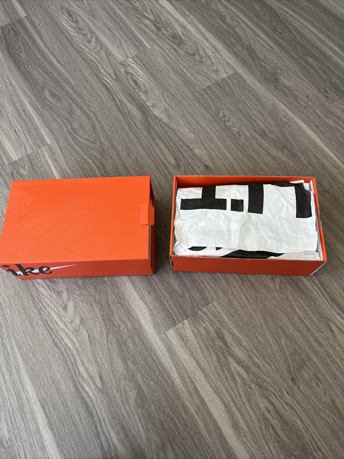 SACAI X NIKE Nike Blazer Low x Sacai verde classico. Taglia 10 5