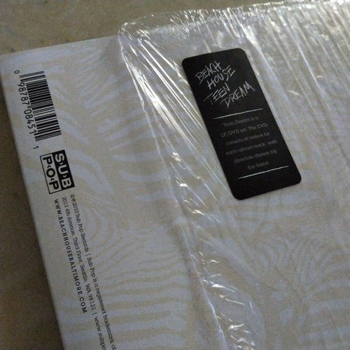 SIGNED Beach house - teen dream vinyl lp autograph - Picture 2 of 3