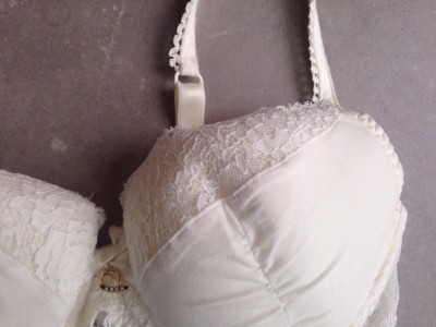 Soutien-gorge Lise Charmel Antinea - Taille 90B - Modèle Eternel Dream - Neuf Sans étiquette