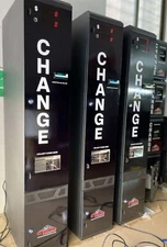 Change Machine / Accepts $1-20 / Dispense Quarters Or Tokens / 10,000 Capacity