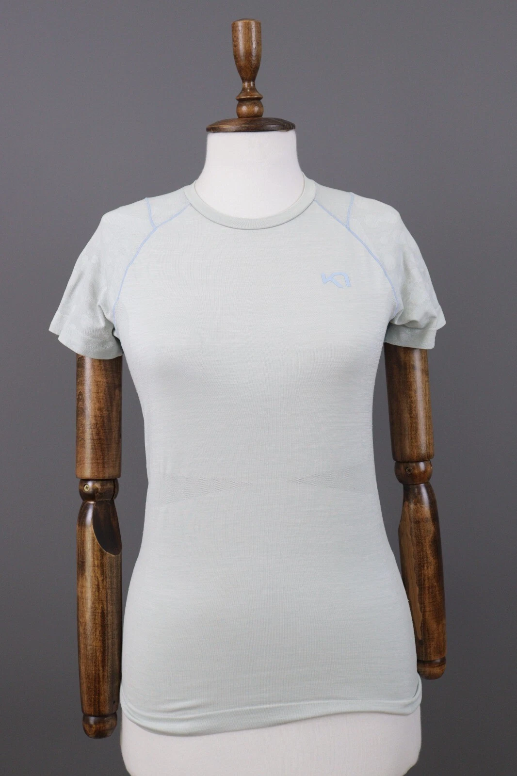 Kari Traa Gray Short Sleeve Top Shirt Base Layer Size XS / S