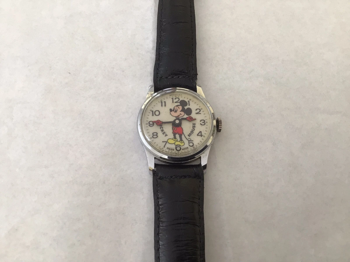 Vintage Swiss bradley 62 Wald Disney productions Mickey Mouse manual watch.Runs