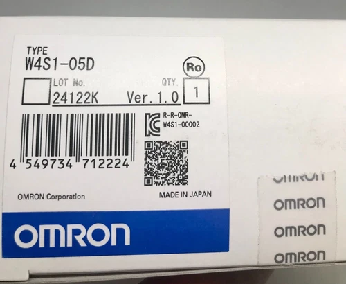 One Omron W4S1-05D PLC Module W4S105D New Expedited Shipping 
