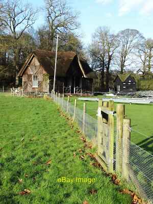 Foto 6x4 Am Cricketplatz, Clumber Park Carburton Ein sehr rustikales Pavillon c2014