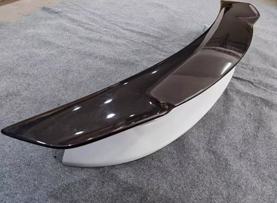 Alerón trasero pequeño estilo SD de fibra de carbono real para Porsche 911 2004-2022 Foto 4 de 4