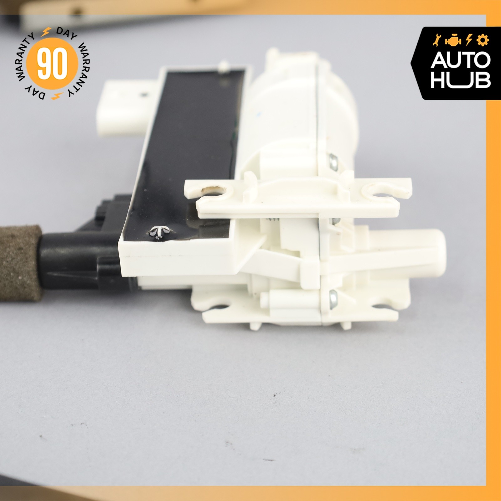 17-22 Maserati Levante M161 Rear Left Side Door Lock Latch Actuator OEM 89k