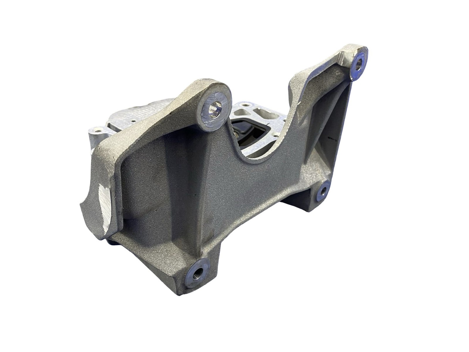 2017-2023 AUDI R8 V10 4S RWS 5.2L AUTOMATIC TRANSMISSION SUPPORT MOUNT BRACKET