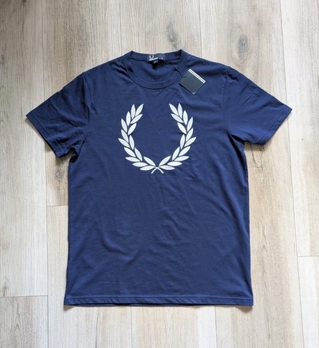 NWT Fred Perry Embroidered Big Logo T Shirt Size Medium
