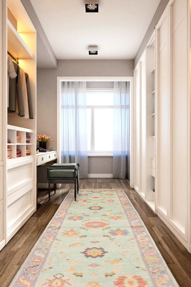 2'6" x 10'2" Vintage Hand-knotted Runner Rug Traditional Oriental Wool Carpet - Image 2 of 4