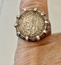 Antique silver ring with filigree shoulders. Three pence - King George VI 1941