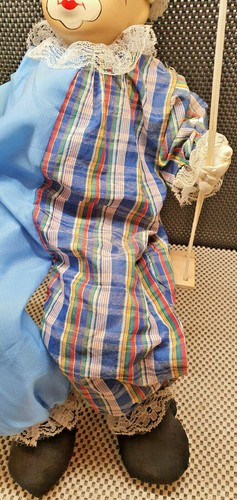 Antik Clown Marionette aus Porzellan Clown Latzhose Blau Gestreift Sammlung - Bild 3 von 9