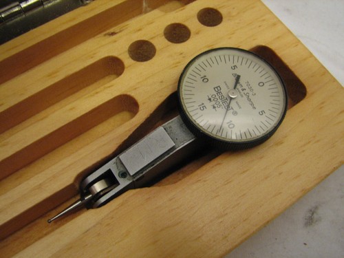 Brown & Sharpe BesTest Dial Test Indicator 599-7030-3 Gauge w/Box .0005 Best - Picture 2 of 7