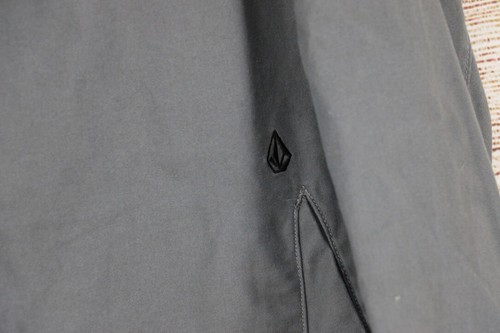 Volcom Mens Size Medium Full Zip Canvas Jacket with Hood Dark Gray - Picture 4 of 8