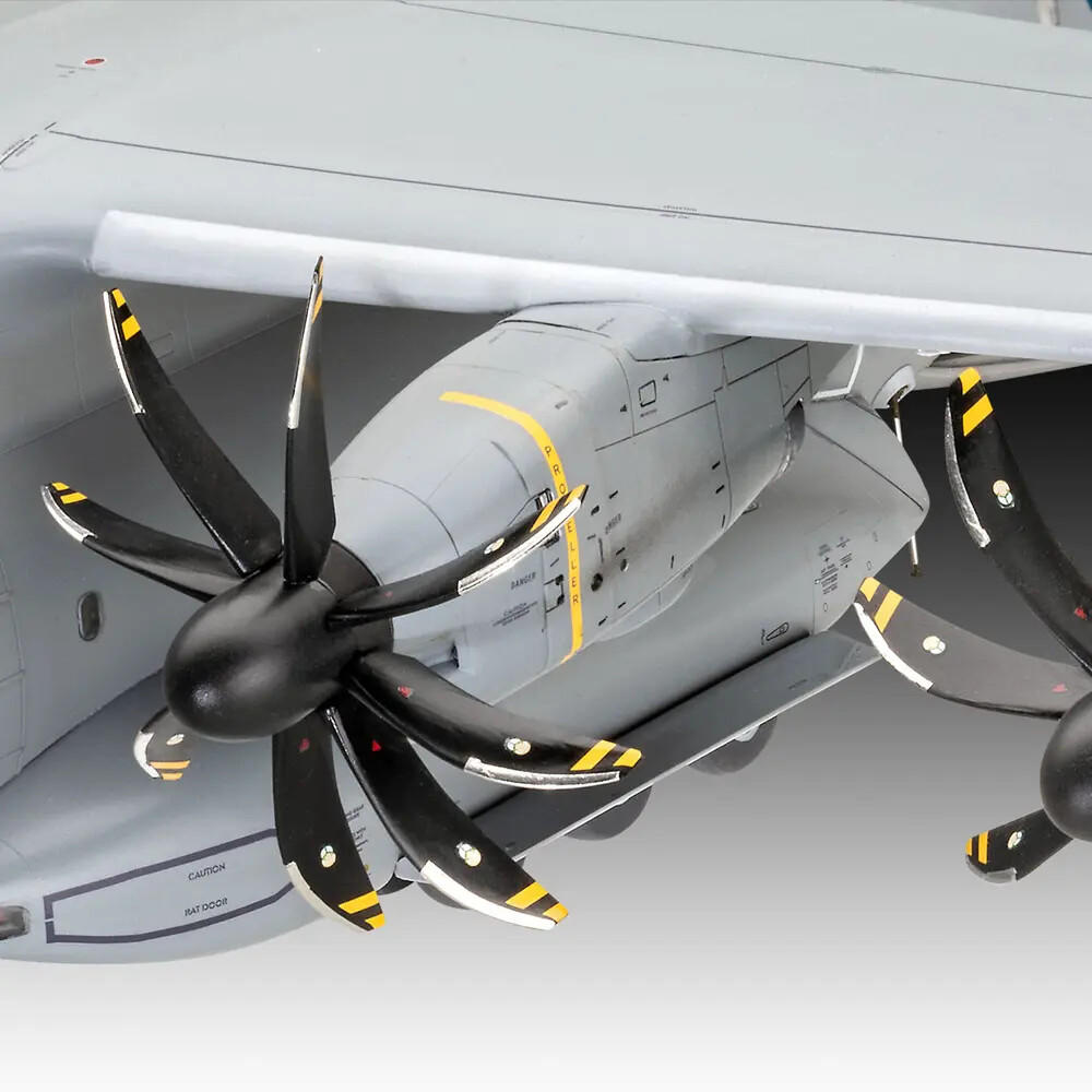 英空軍 A400M Atlas タグ キーホルダー 実機 Planechains