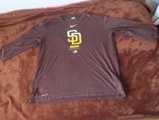 Nike San Diego Padres Legend Performance Long Sleeve Dri Fit chris paddack XL