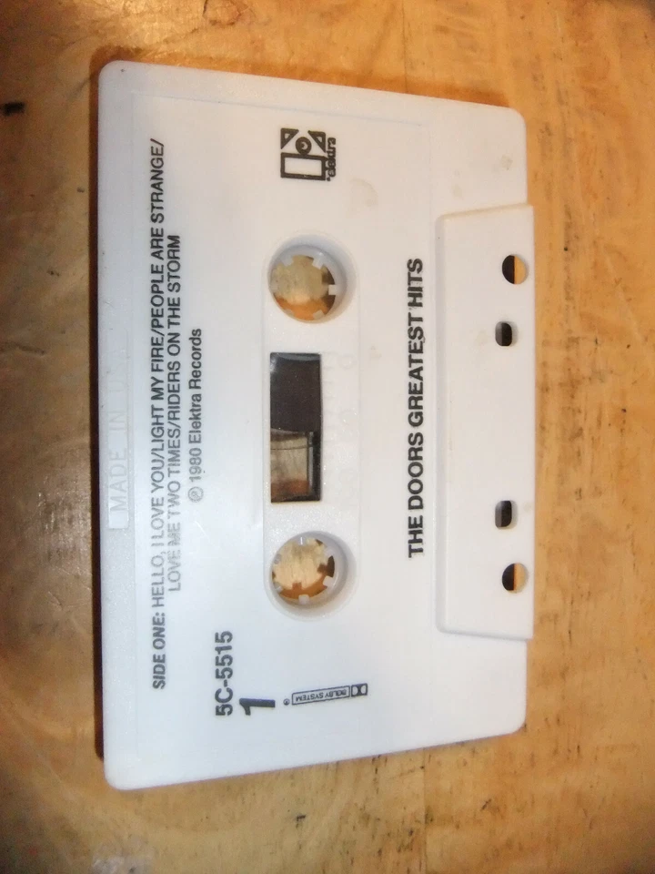 1980 THE DOORS CASSETTE TAPE - TESTED "GREATEST HITS" LIGHT MY FIRE TOUCH ME - Image 4 of 4
