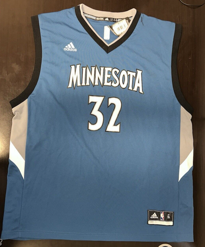 Karl Anthony Towns Signed TimberWolves NBA Jersey - Picture 8 of 17