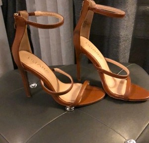 tan open toed heels