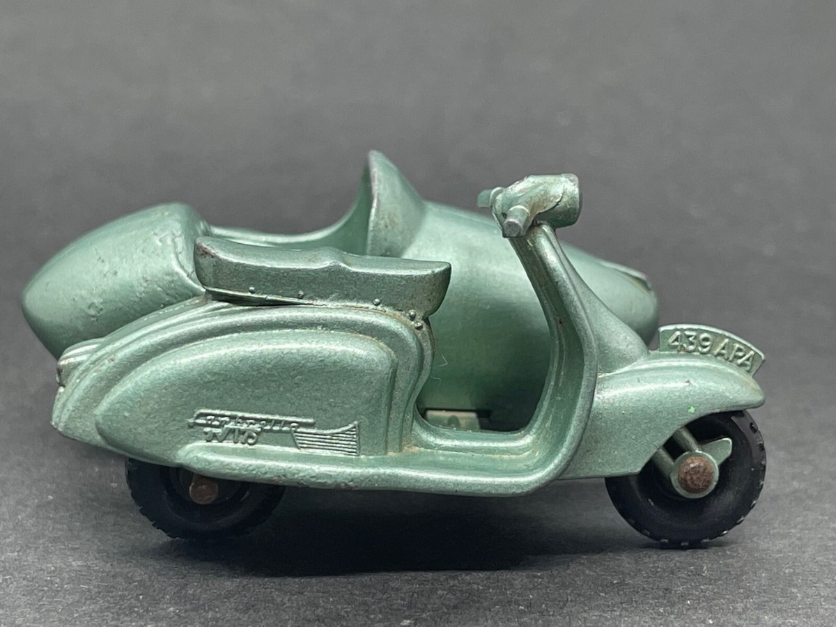MATCHBOX LESNEY No.36 LAMBRETTA SCOOTER & SIDECAR | eBay UK