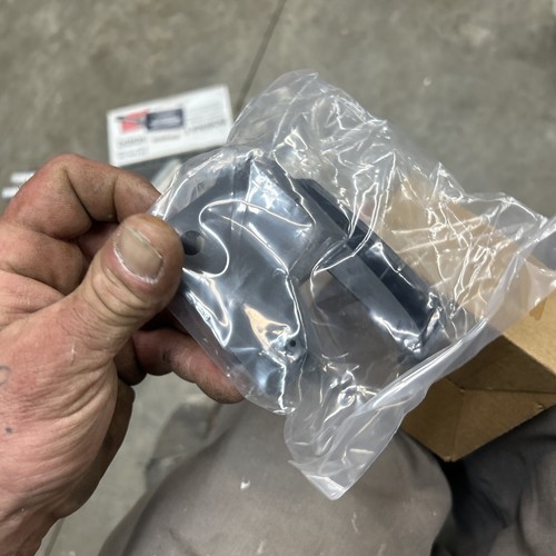 Hoodlatch Part# B09F8T7QJ2 - Bild 3 von 3