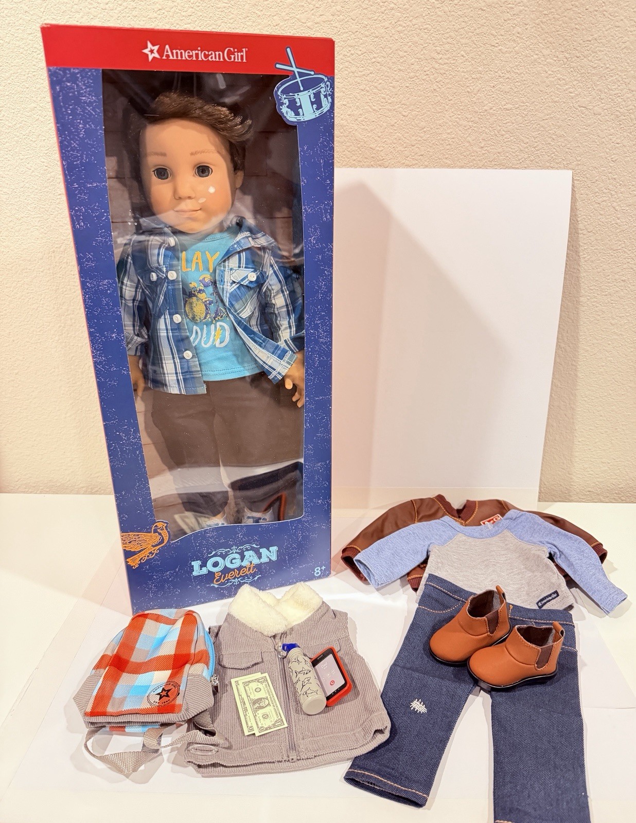 Logan Everett 2017 American Girl Boy Doll W/Performance Outfit & Extras! Retired