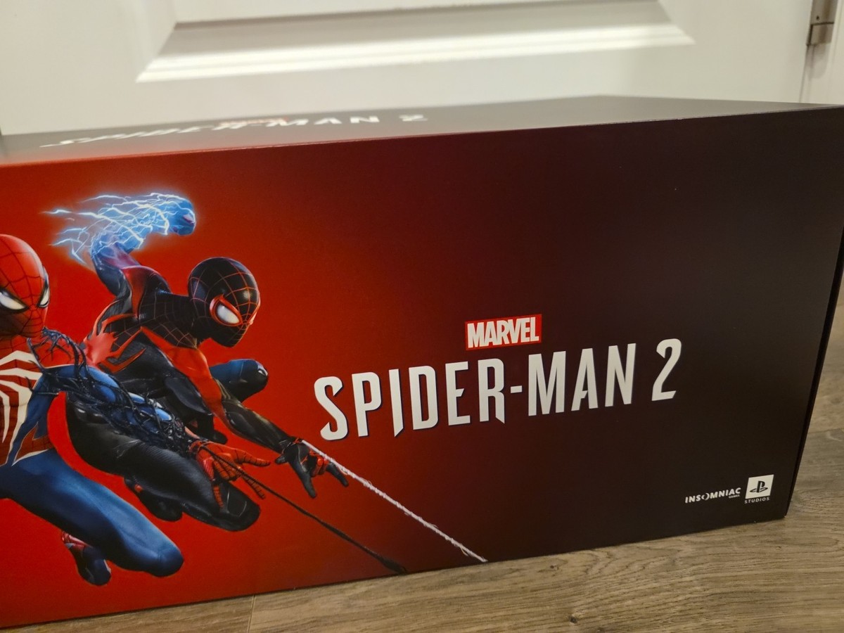 Marvel's Spider-Man 2 For PS5 COLLECTOR'S Edition STATUE & GAME