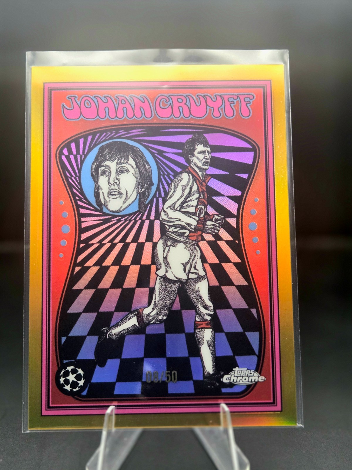 Johan Cruyff #UV-19 (Soccer Cards 2025 Topps Chrome UEFA Ultra Violet) — is it worth grading?