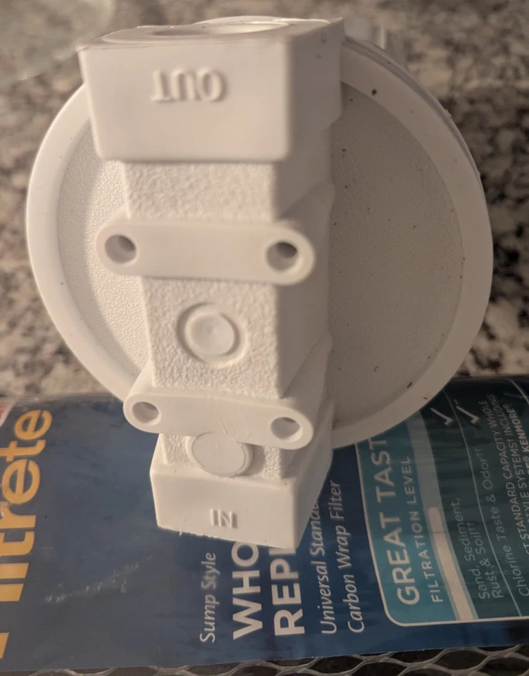 10 Inch Whole House Water Filter Housing & 2 Filtrete 10" x 2.5" CTO Filtration - Image 3 of 4