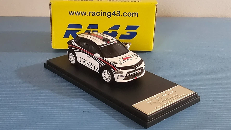 1/43 Lancia Ypsilon Rally 4 Test Biasion Martini - Immagine 2 di 4