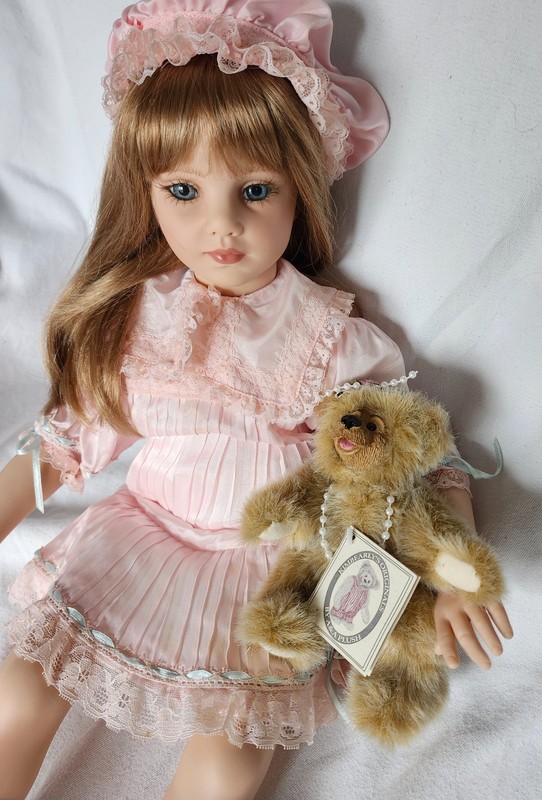 MAXI New in Box 22" Great American Doll Co. GADCO Schrott w/ Bear