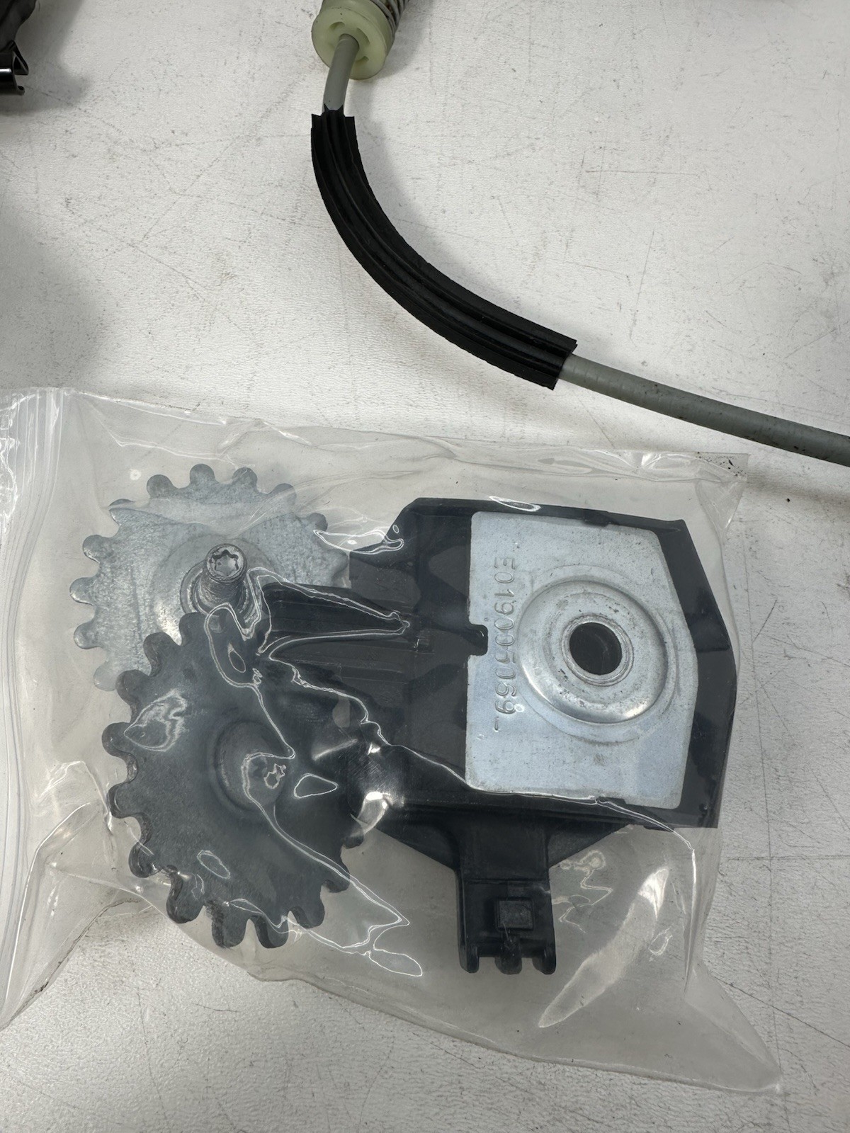 14-17 Maserati Ghibli Rear Left Driver Side Door Window Regulator W/ Motor OEM