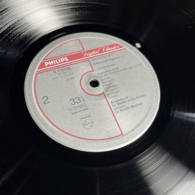 Wolfgang Amadeus Mozart - Eine Kleine Nachtmusik, Canon, Toy