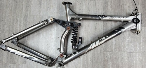 Giant AC 1 Bike Frame 18\