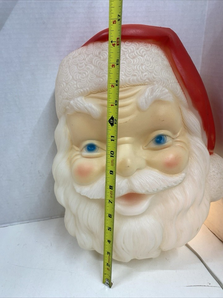 Vintage General Foam Plastics 17" Santa Head/Face Light Up Blow Mold