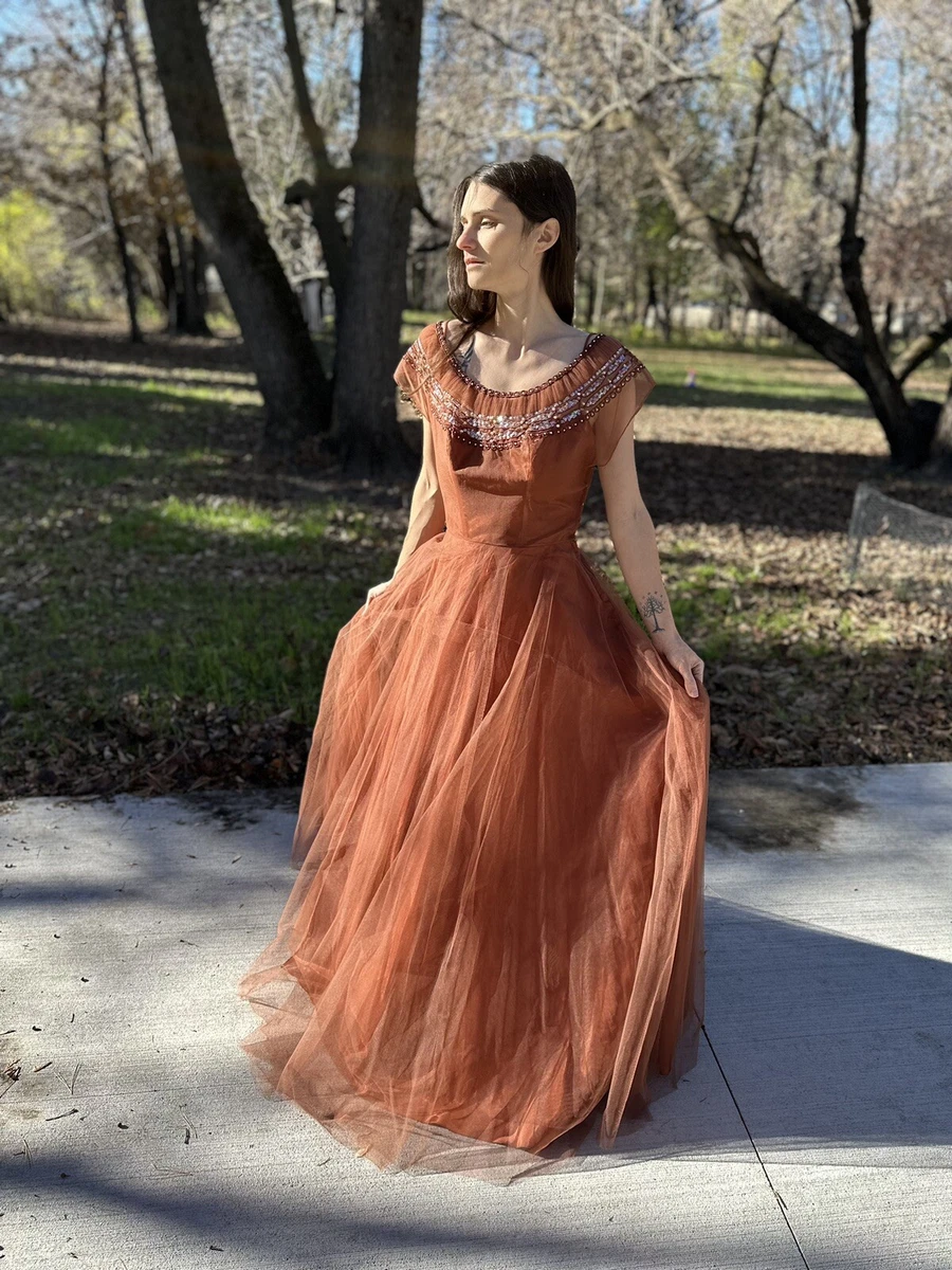 vintage brown prom dress Dresses for Women for sale What Color Pants Go Cabin Furniture Color:Black and Ivory 35” around Waist