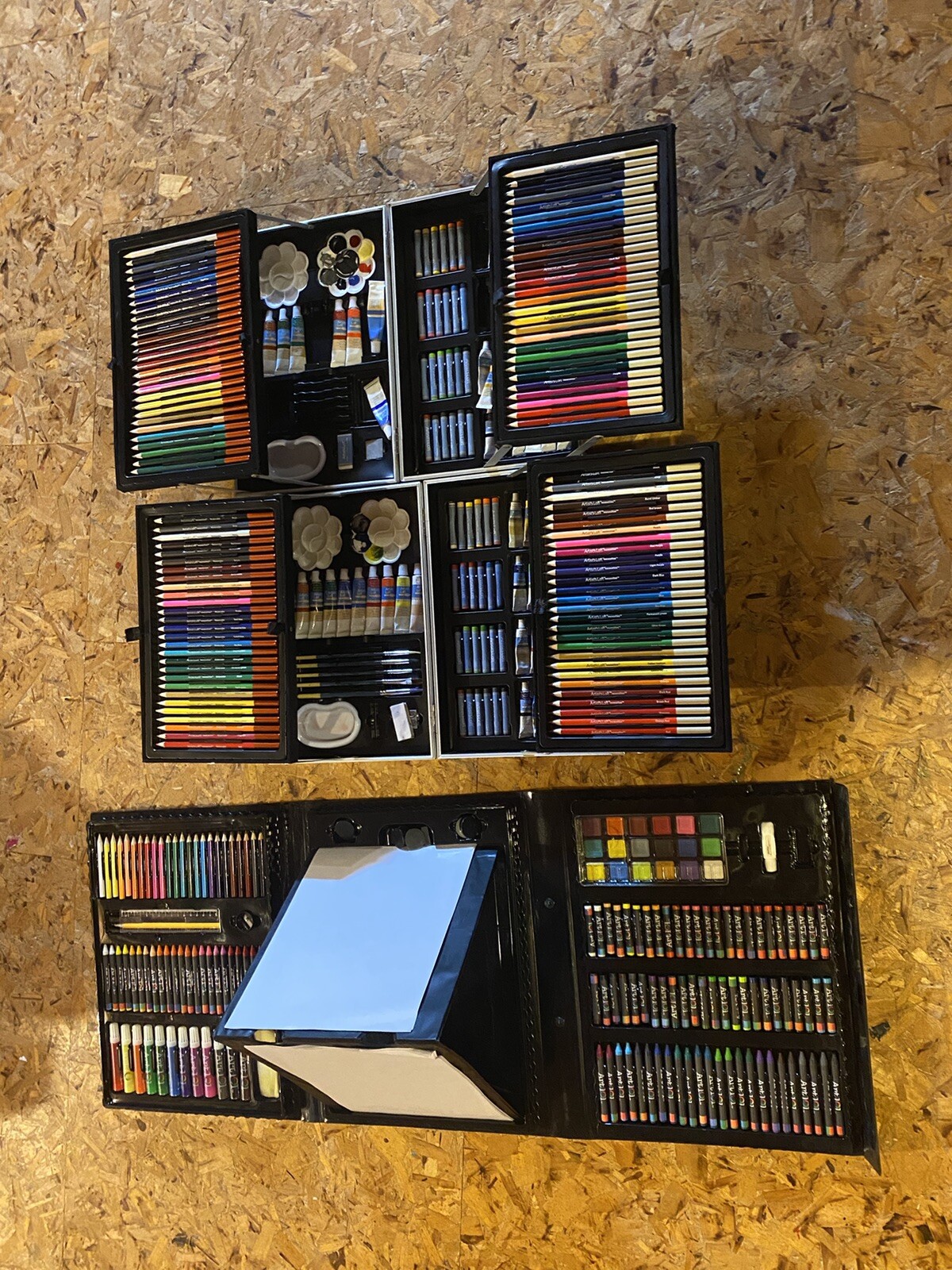 Lots of Used Art Supplies (CASH ONLY) eBay