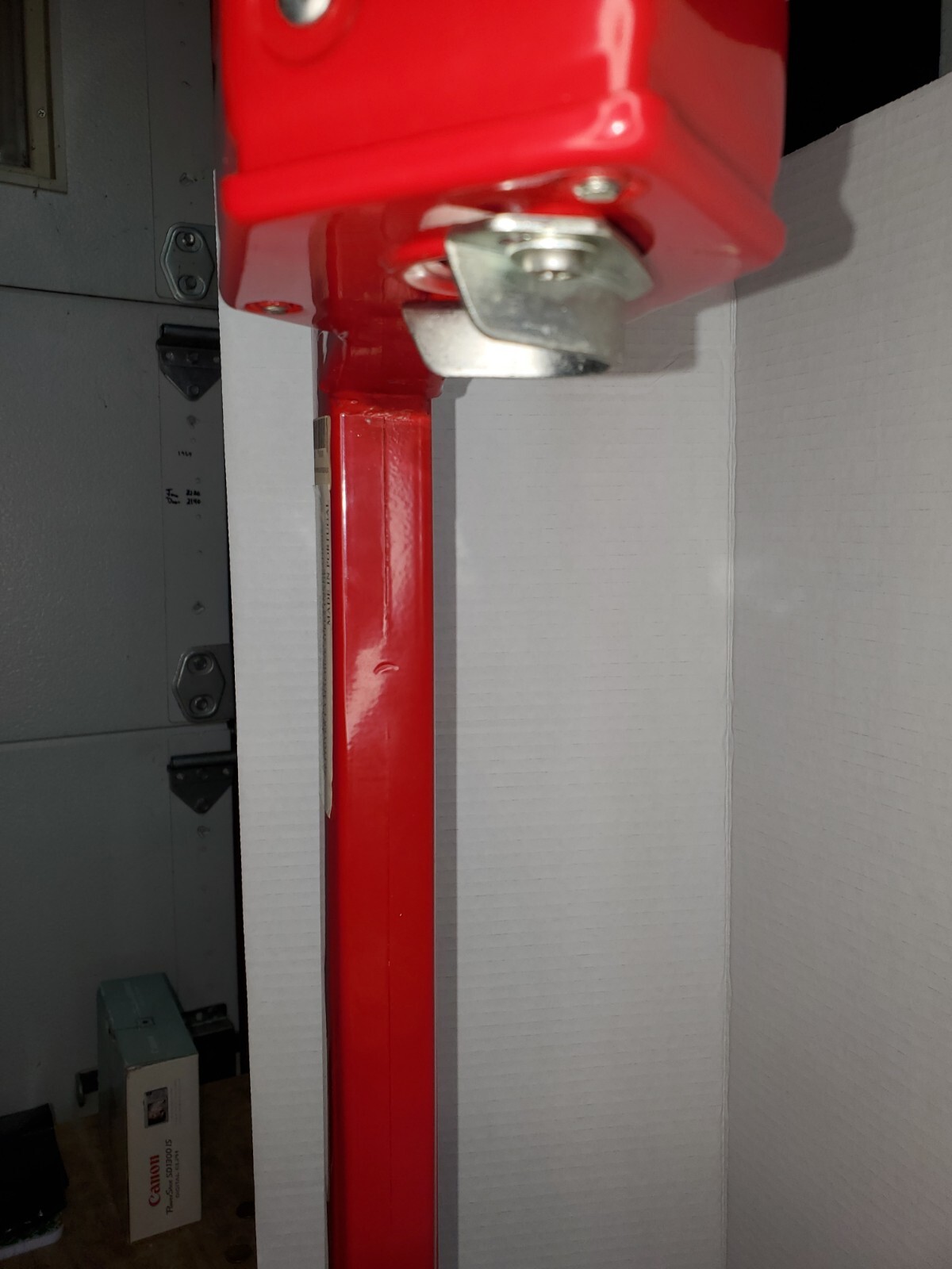 Wine Bottle Floor Corker, Portuguese Red, HandOperated Adjustable